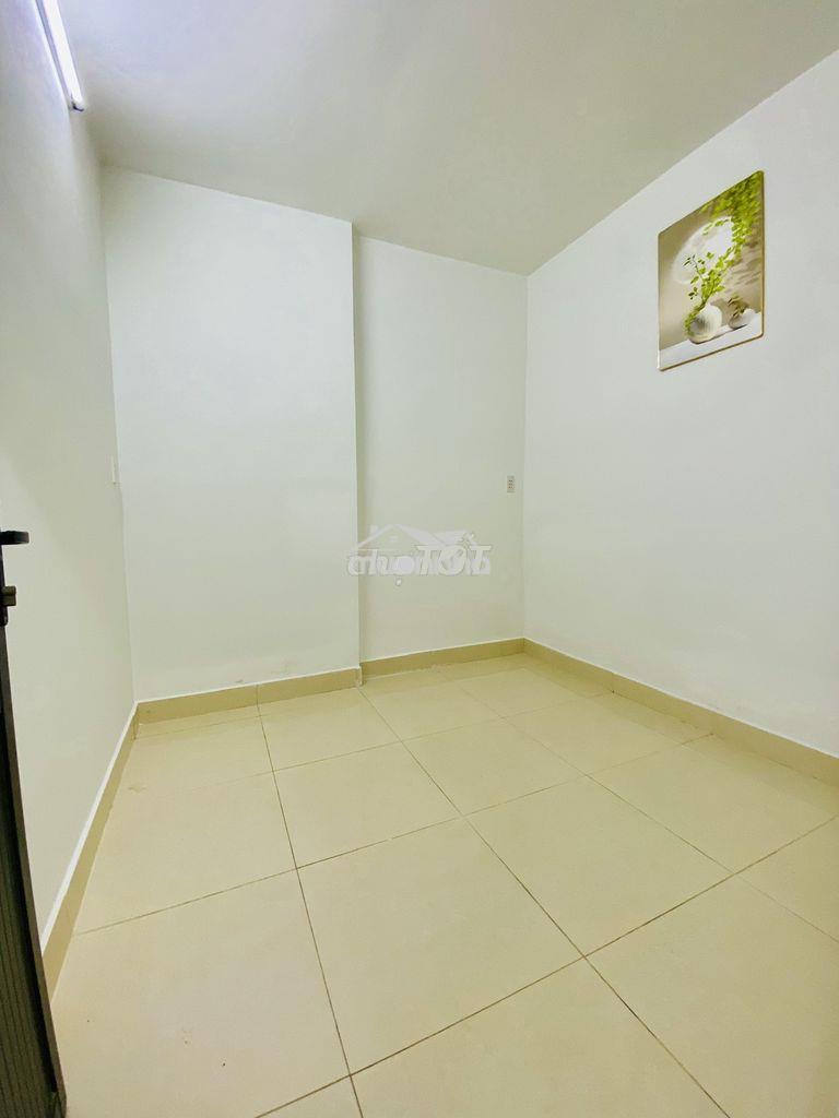 46m2 ngay phạm văn đồng-nguyễn kiệm-sau lưng nón sơn-nhà c4 giá 3 tỷ65 - 3