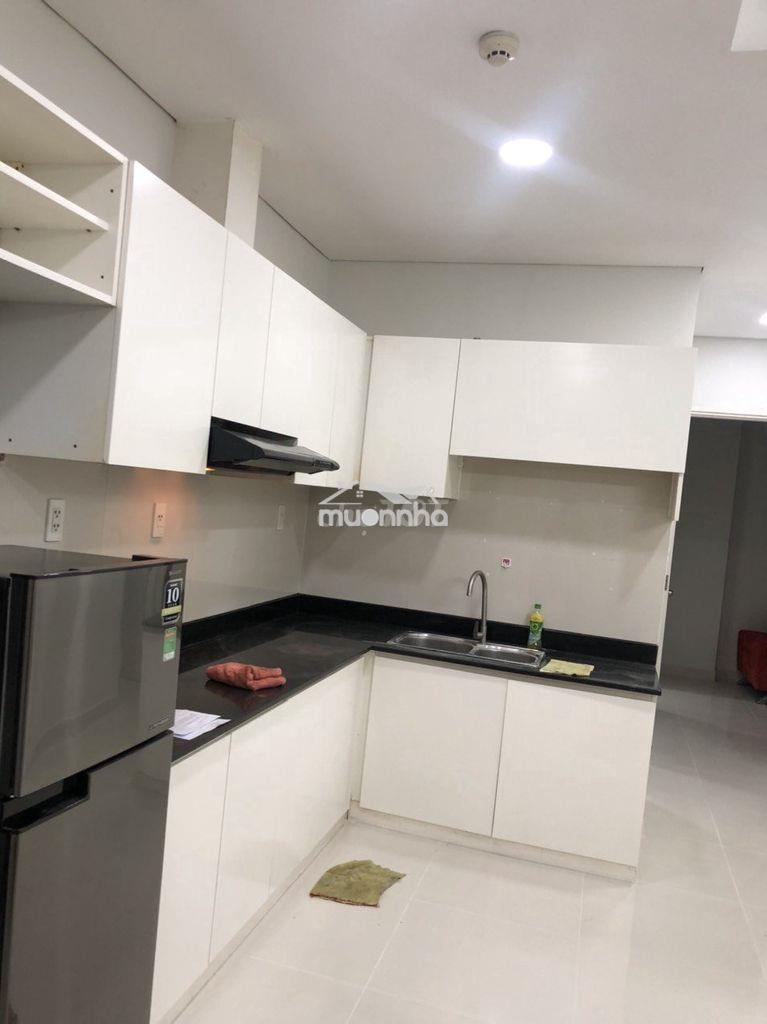 Cần cho thuê căn hộ hoa sen, lạc long quân , q.11, 12tr/tháng
