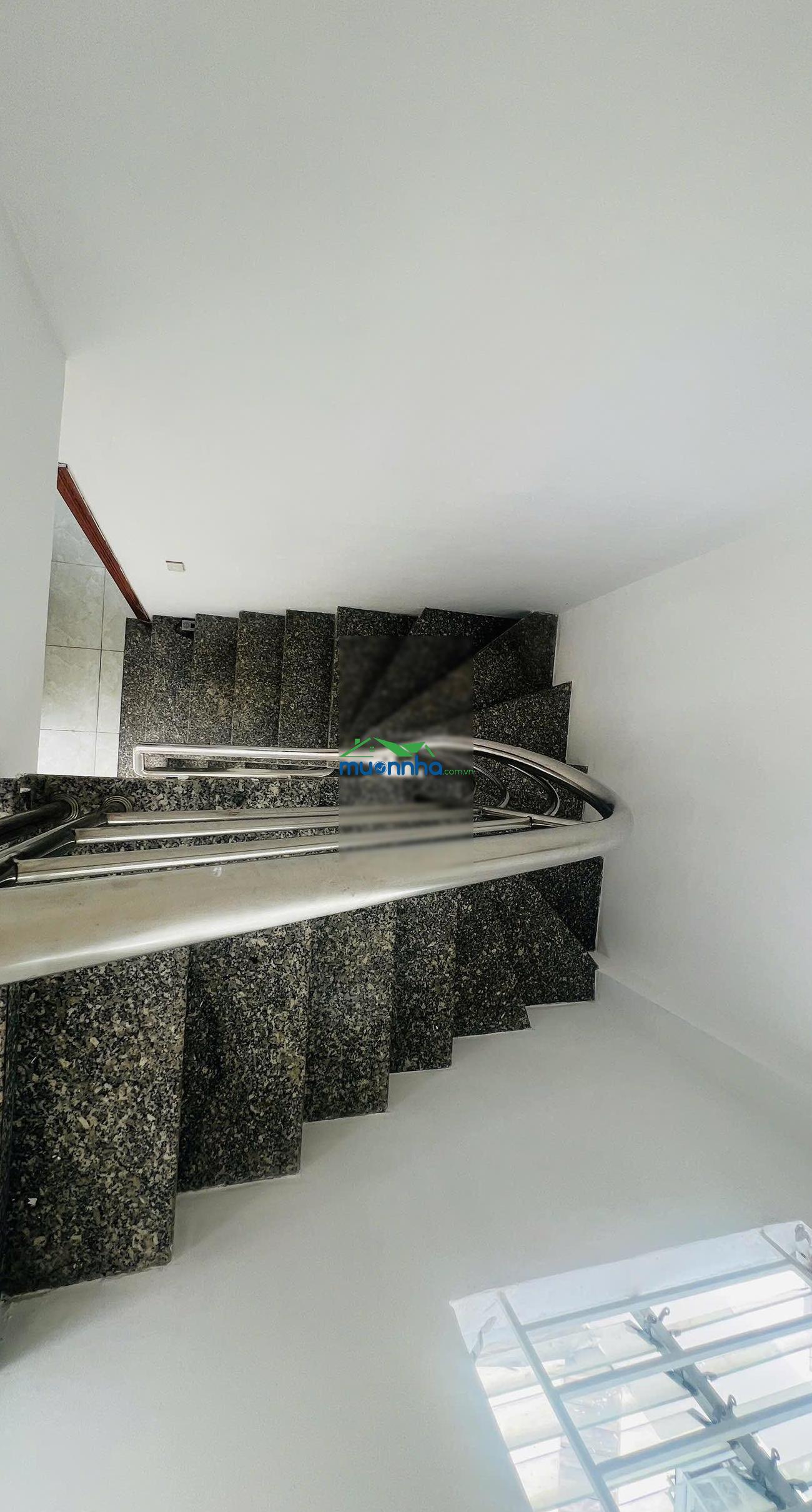 Nhà hẻm xe hơi hoàng hoa thám 4 tầng btct hoàn công đủ giá 5,4 tỷ