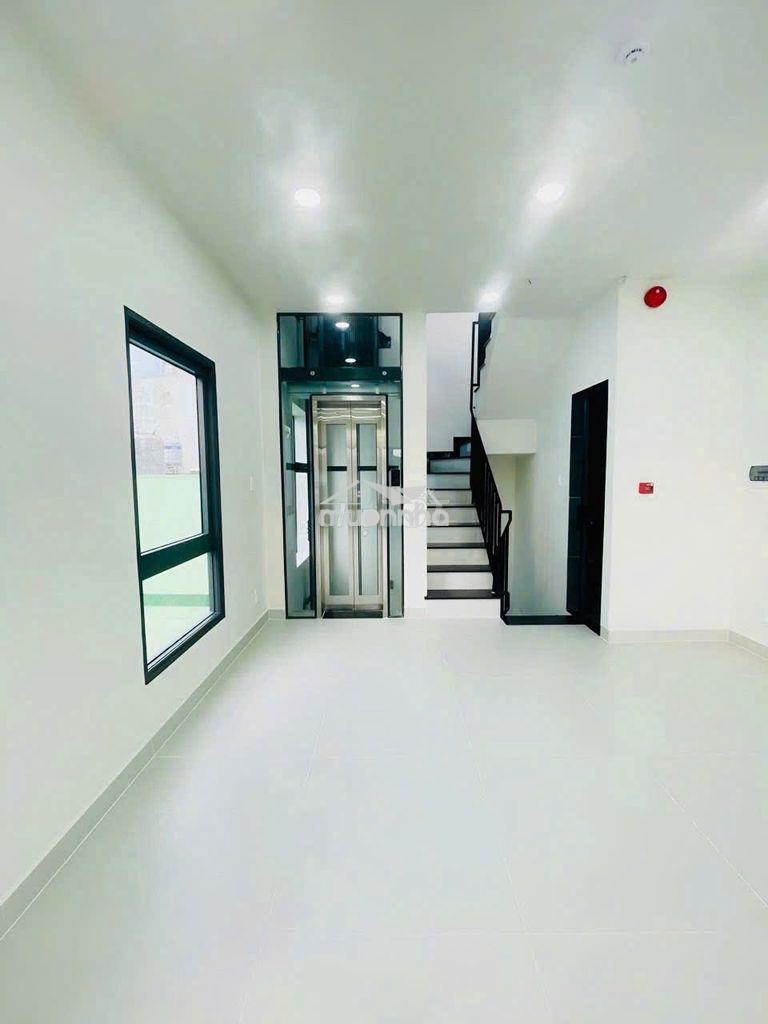 Nhà mới cực hot! thuê nhà nguyên căn 443/3b lê văn sỹ ,q.3. dtsd 500m2 - 3