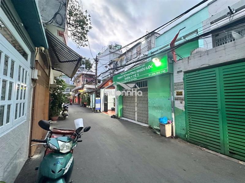 Cho thuê nhà nguyên căn hxh 14/40b kỳ đồng, sàn trống suốt, 2 tầng