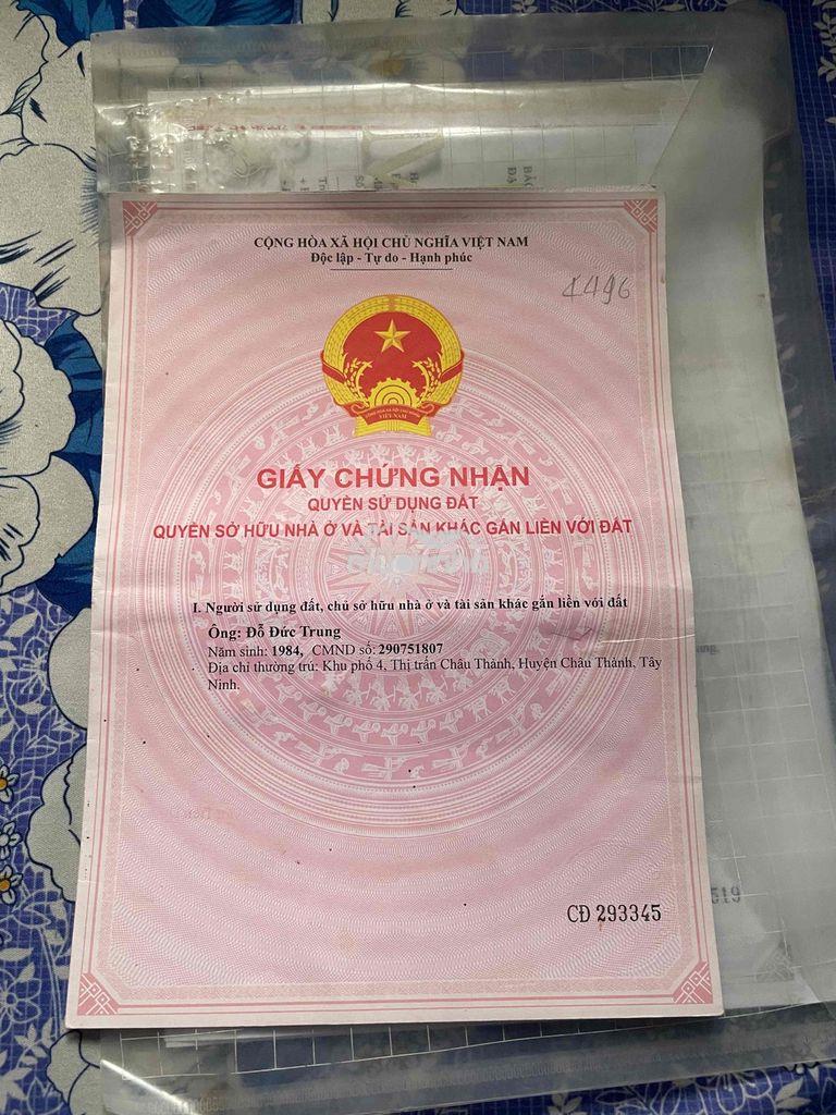 Kẹt tiền cần bán nhà ngay chợ - 2