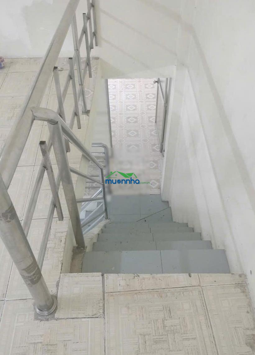 Sát mặt tiền! nhà 2 tấm hẻm 4m tân hóa. dt: (4,1x11)m, giá: 4,85 tỷ (tl) - 2