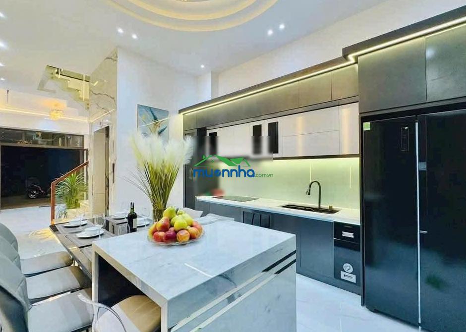 Tôi cần tiền nên bán gấp căn nhà đường bùi văn thêm phường 9 quận phú nhuận chỉ với giá 3tỷ250