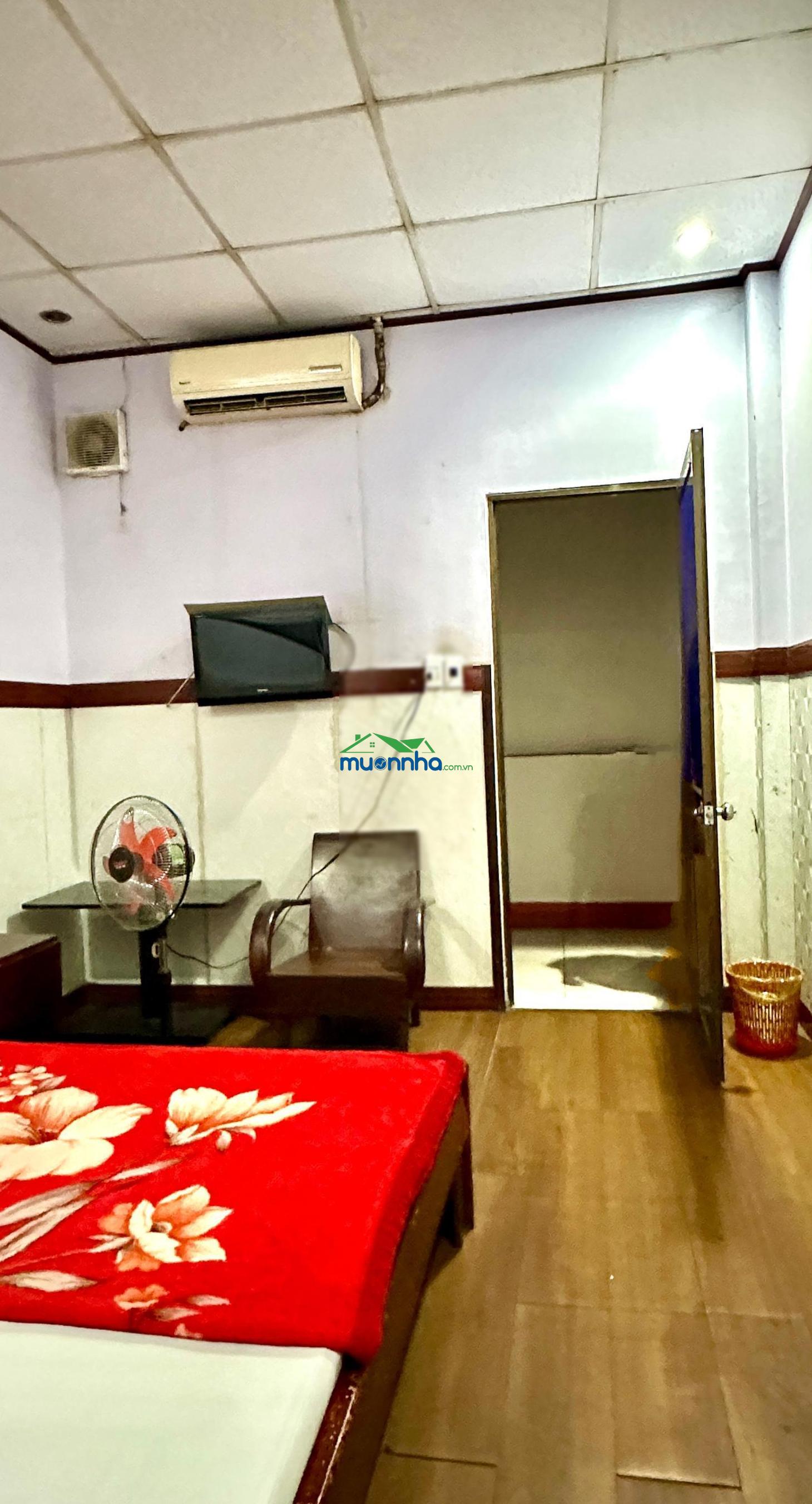 Bán đất - tặng nhà đường trần thị cẩm. có 14 phòng cho thuê. shr - 2