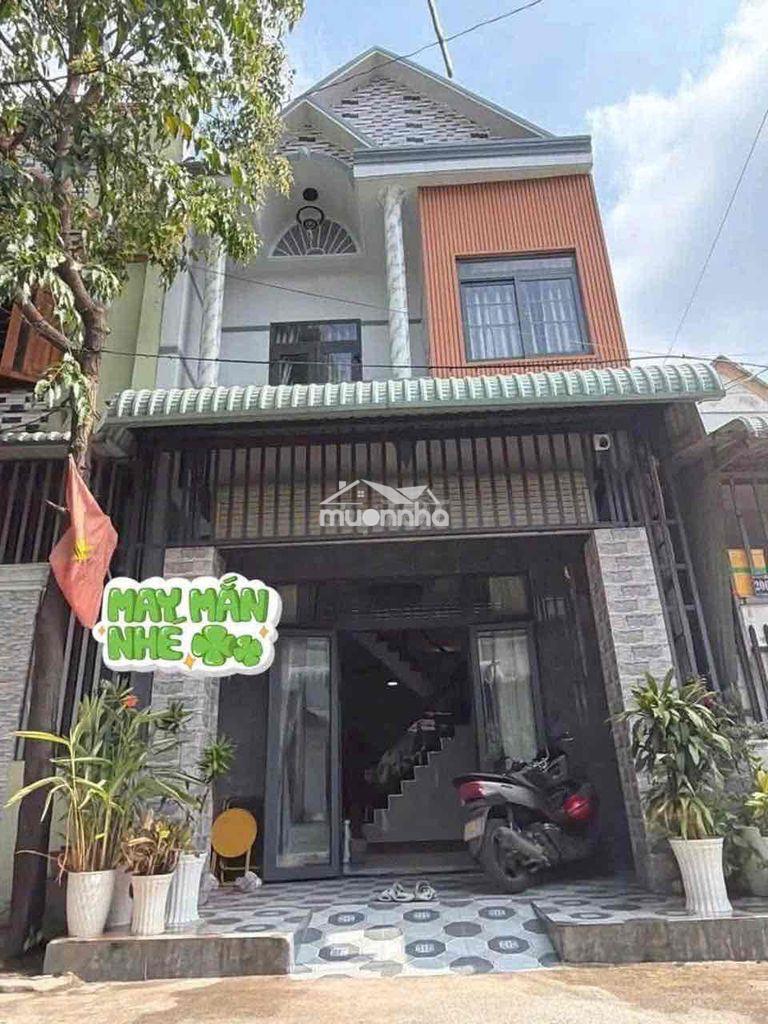 Bán nhà sổ riêng