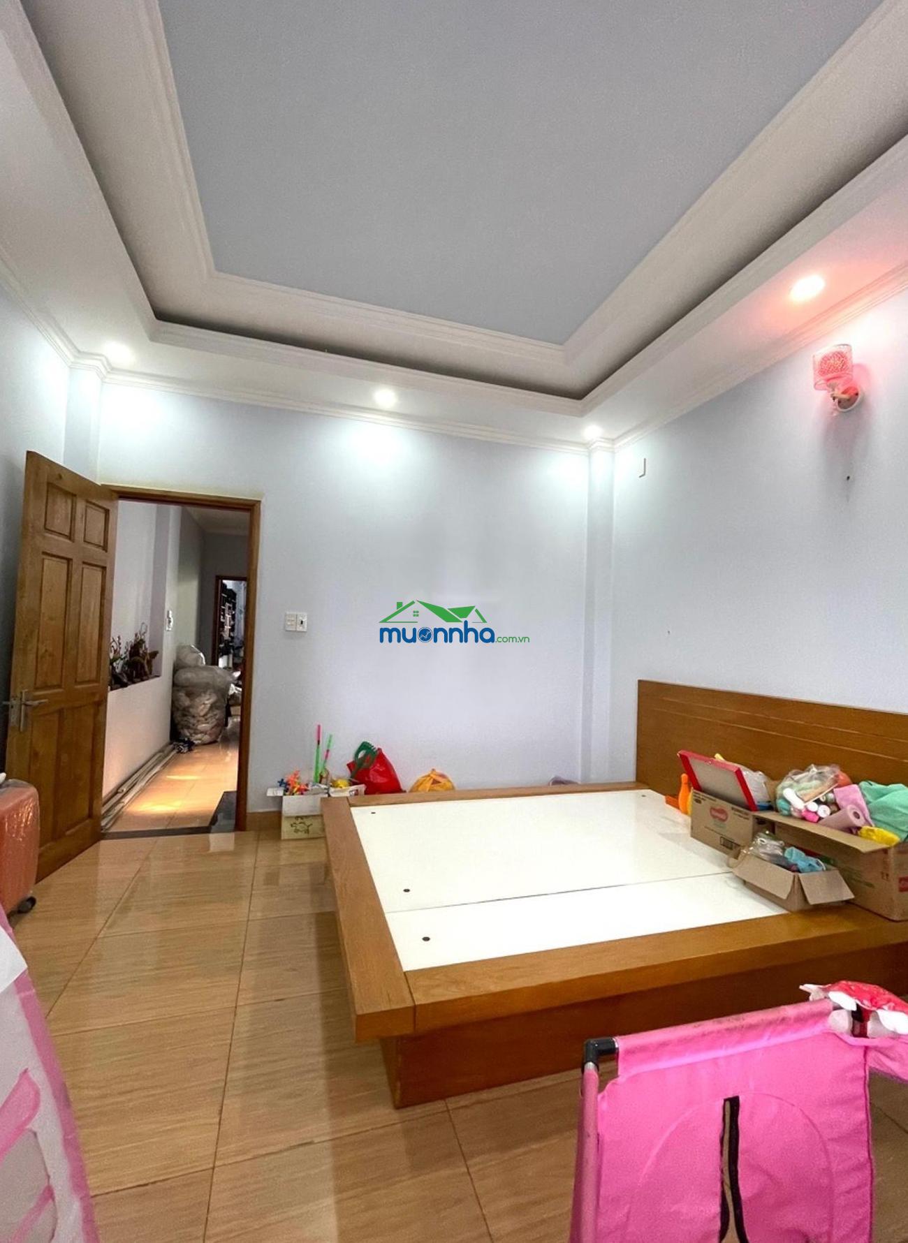 Nhà 4 tầng kiên cố, 4pn, 4wc, 68m², xe hơi ngủ trong nhà, chỉ 6.2 tỷ