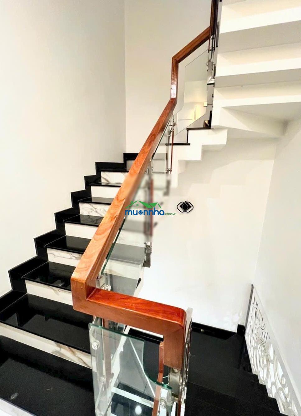 Bán gấp căn nhà siêu đẹp - đường an dương vương, bình tân - dt 72m², 4 x 18m, 4 tầng. - 4