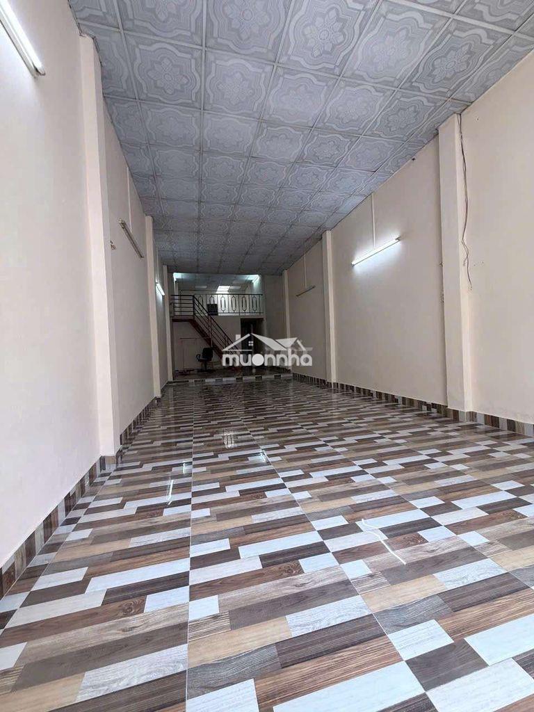 Nhà kho 7tr5 hương lô 2 [ 4*20]