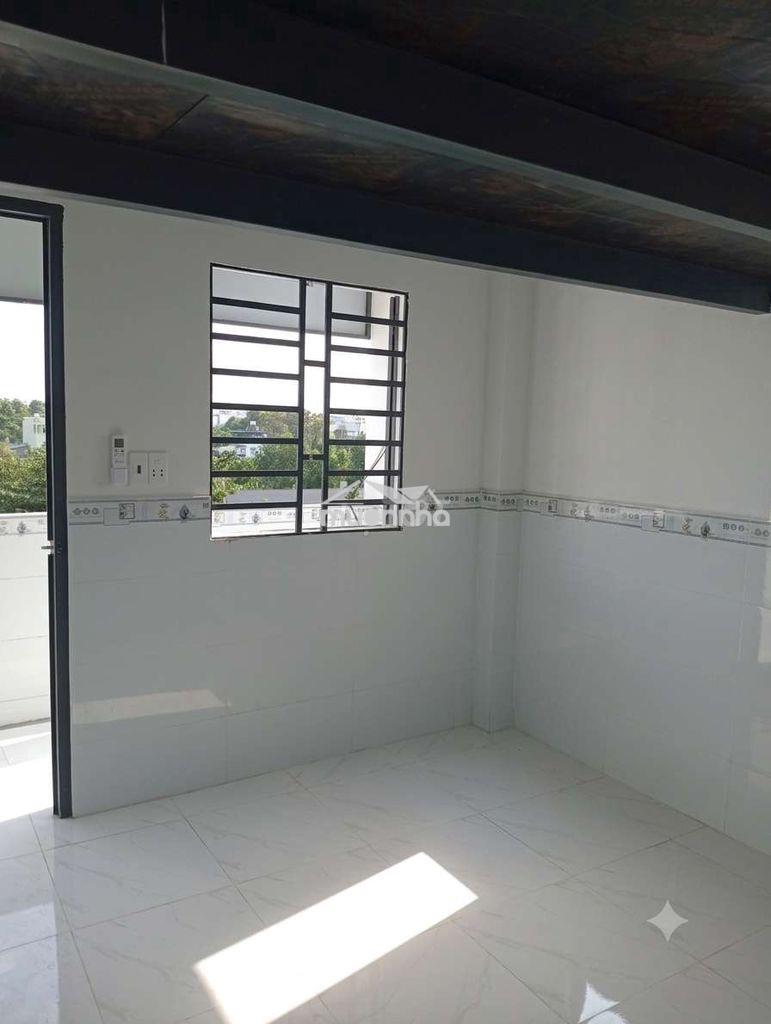 Chính chủ cho thuê căn hộ dịch vụ gác xép máy lạnh nguyễn thái sơn f5 - 4