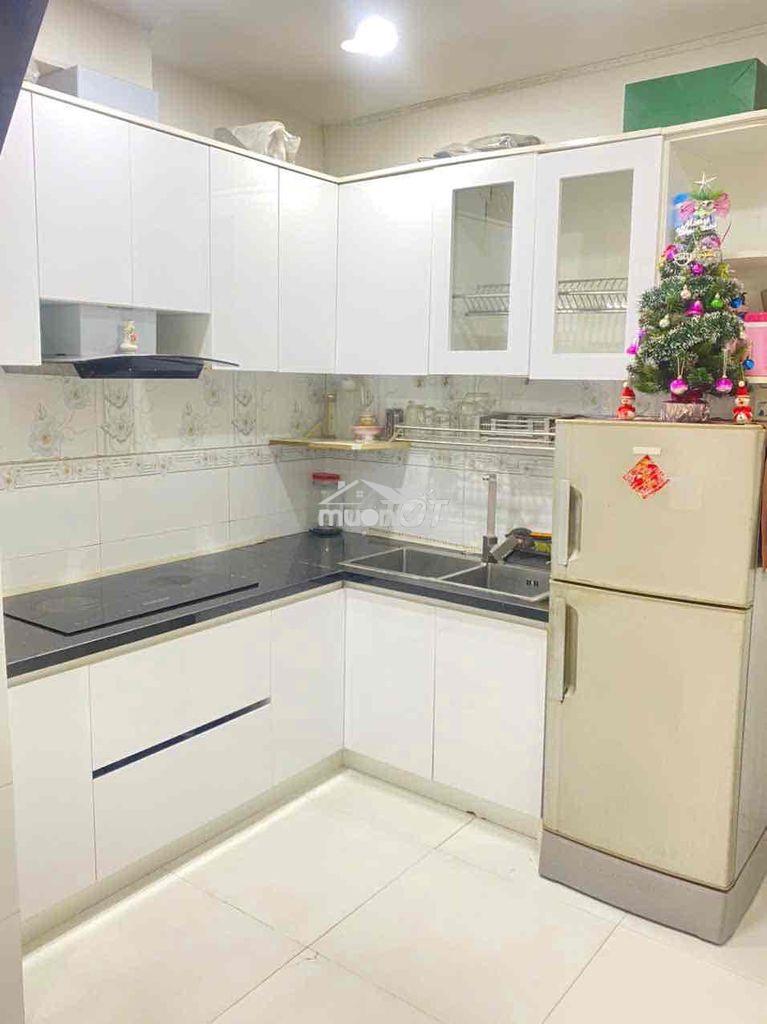 Cho thuê nhà nguyên căn hẻm bến vân đồn quận 4 - 3