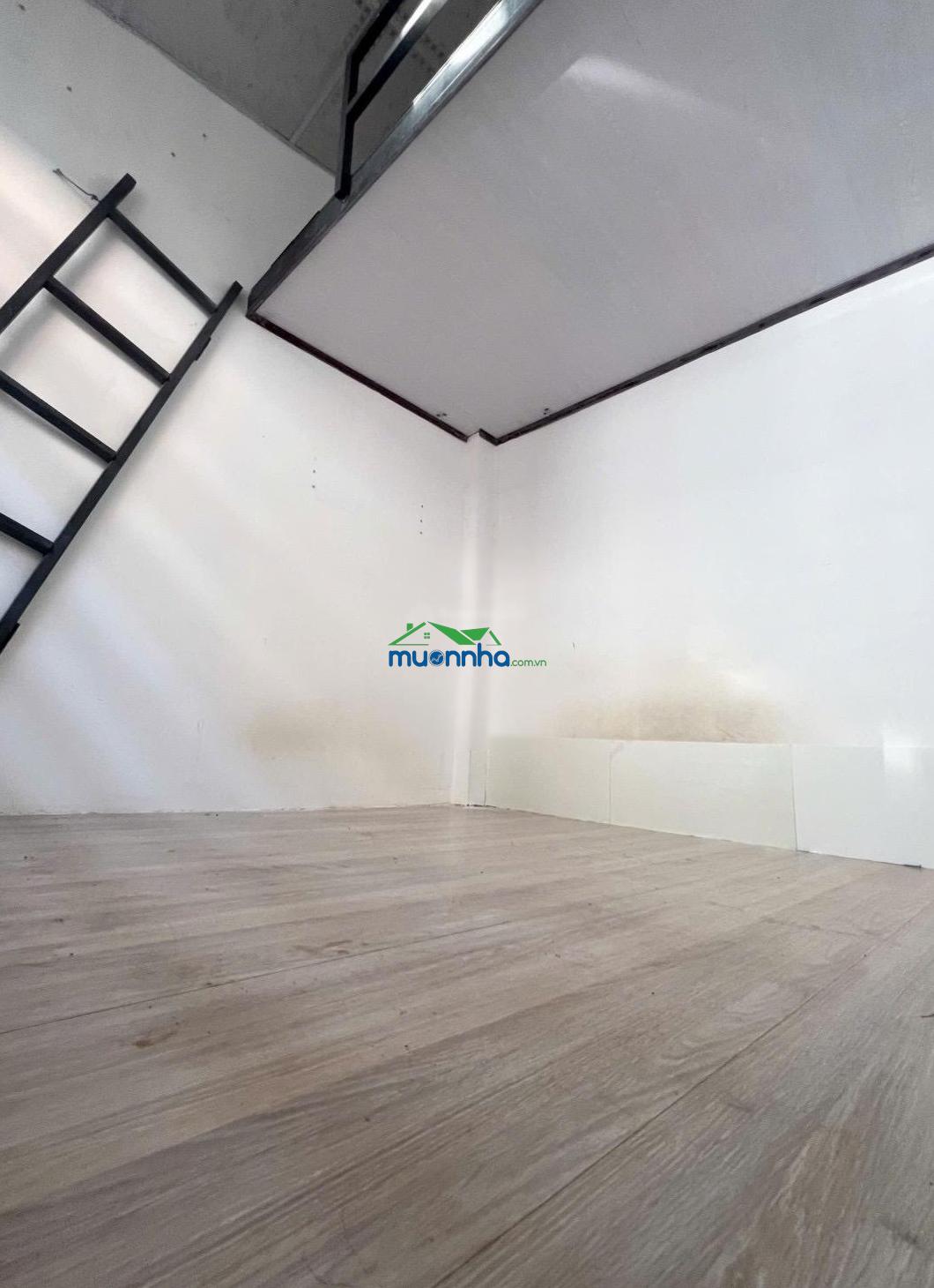 Tân bình gấp bán nhà nhỏ hẻm 1 sẹc 2 tầng sổ vuông đẹp giá 1,2tỷ