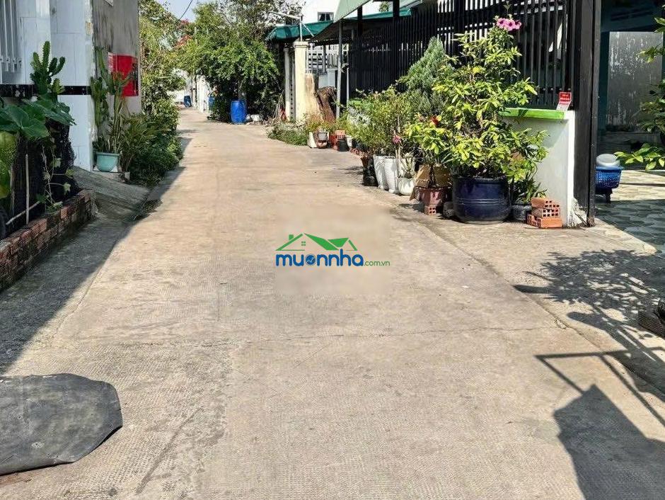 Chính chủ bán nhanh căn nhà cấp 4 110m2, giá 1tỷ 750tr gần ngay trung tâm thị trấn củ chi, shr - 3