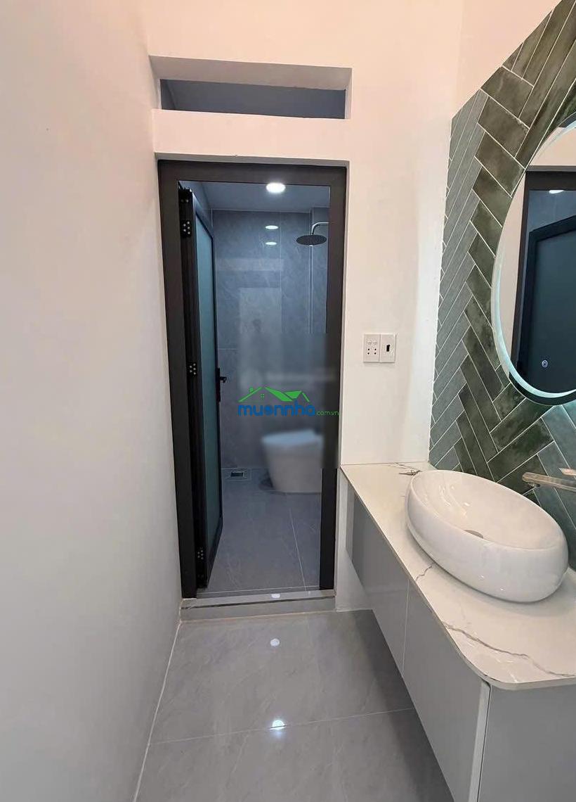 Bán nhà mới 3pn sát mặt tiền hưng phú p9. q8