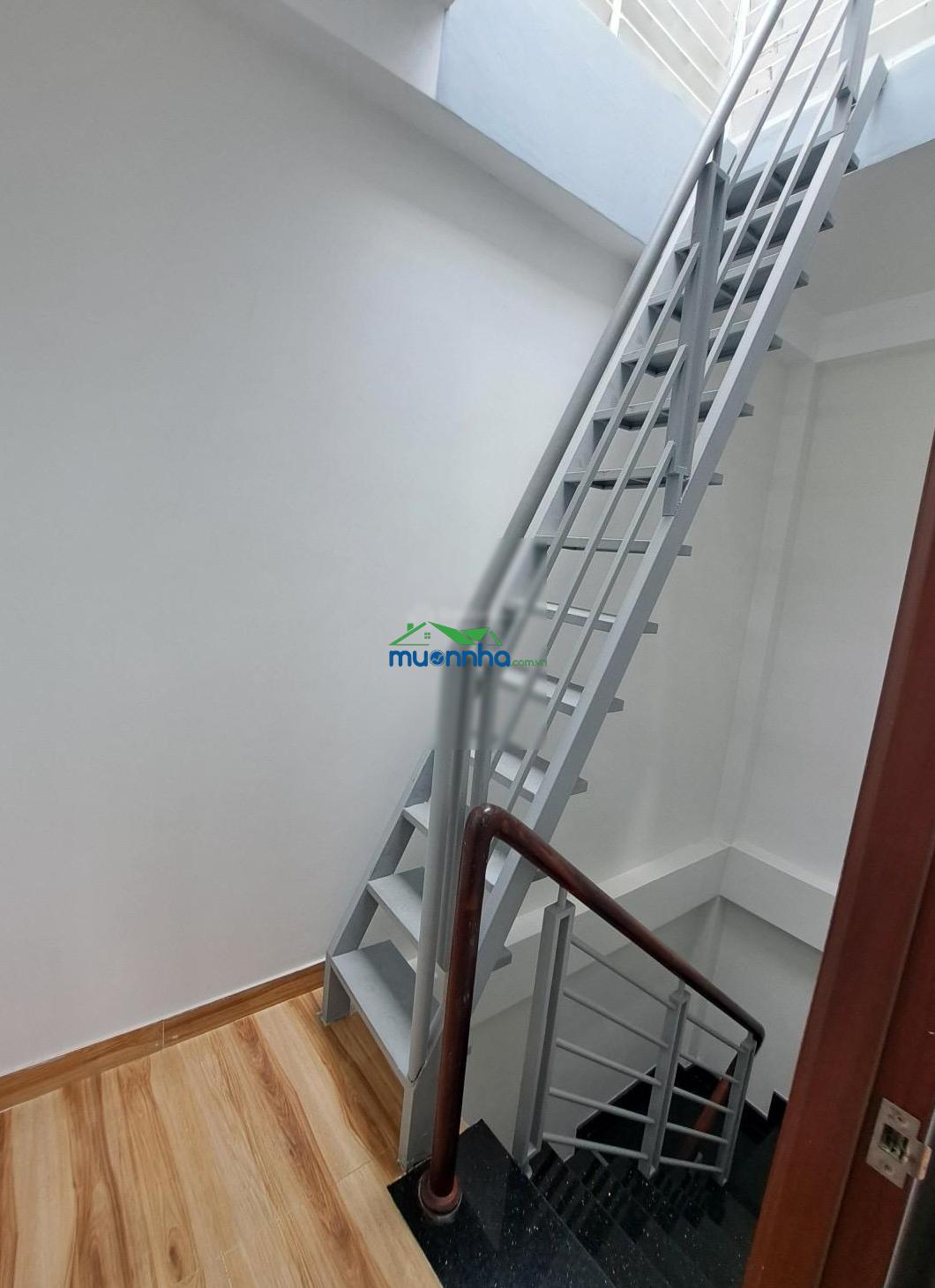 Anh đức từng nói: chỉ cần căn nhà đủ rộng để ba mẹ ở tầng trệt vợ chồng con cái có không gian riêng - 4