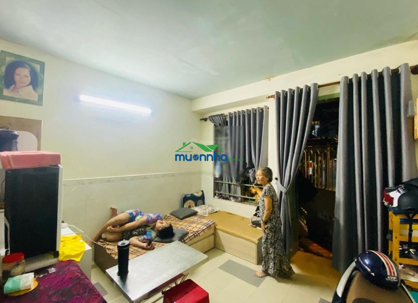 Nhà tt gv đường nguyễn văn nghi - gần chợ gv - trường đh cn4 - dt 4 x 12 - 2 tầng 2 pn - shr 6,5 tỷ