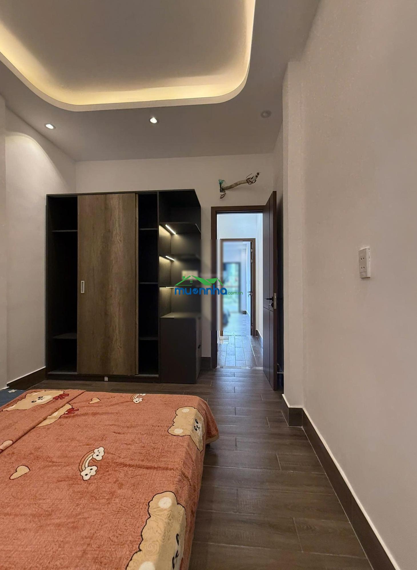 Nhà 1 trệt 1 lầu 3 phòng ngủ hẻm 4m giá tốt! - 2