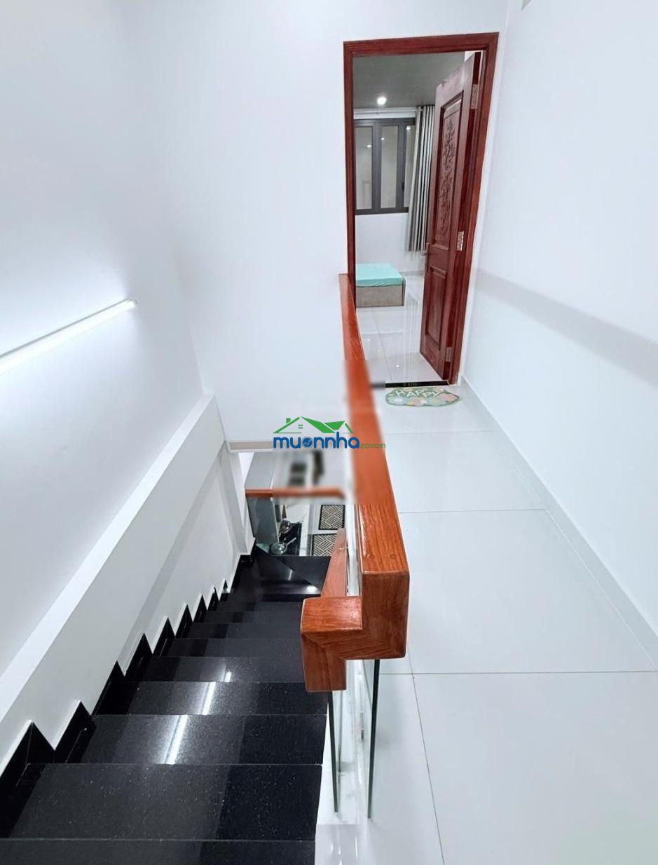 Sau lưng căn mặt tiền - 78m² - chủ thiện chí bán - 2