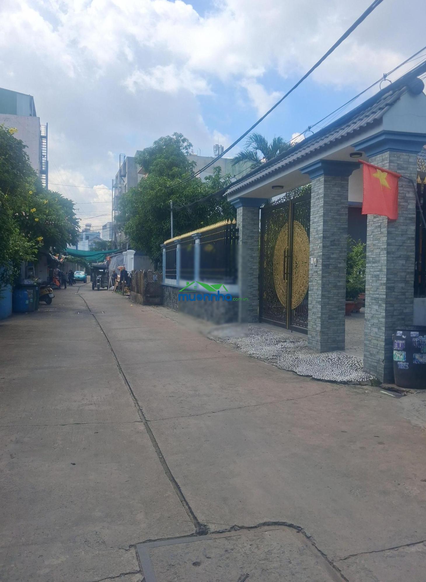 Nhà phan đăng giảng lê trọng tấn, bhh, bt, hẻm lớn xe tải, dt trên sổ 98m2, 5,8 tỷ (59 triệu/m2)