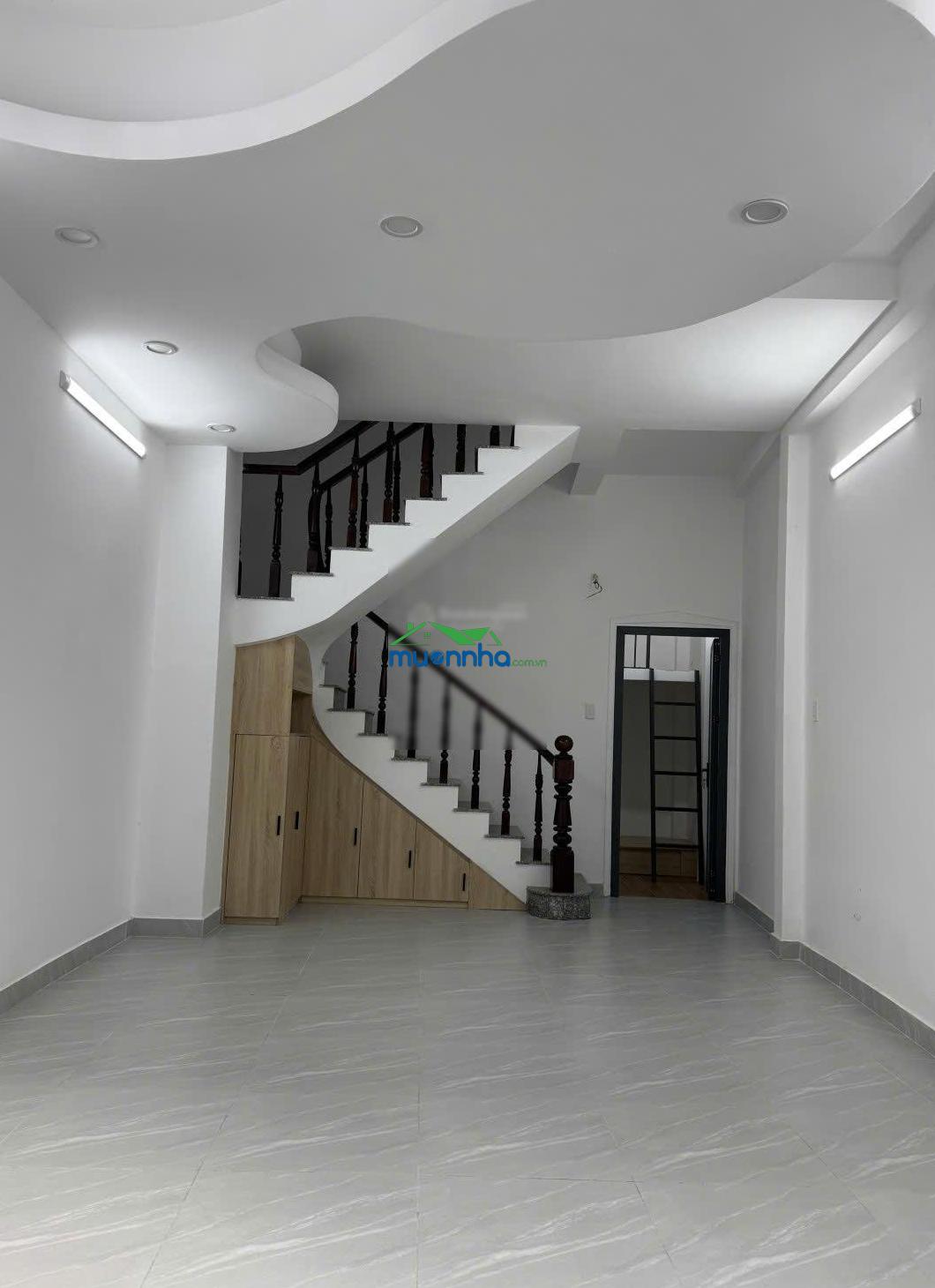 Ngay thị nghè giáp q.1 - siêu phẩm dòng tiền - 9 phòng full nội thất - doanh thu khoảng 40tr/tháng - 2