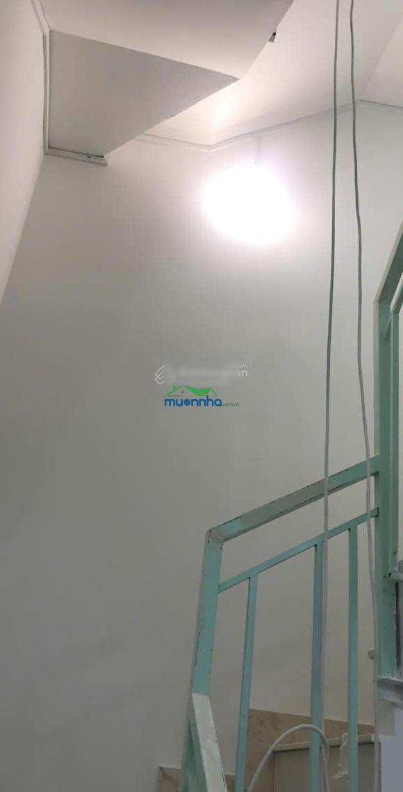 Bán nhà vĩnh viễn, quận 10, cách mặt tiền 10m, hẻm 3m thông, 30m² giá 6.2 tỷ