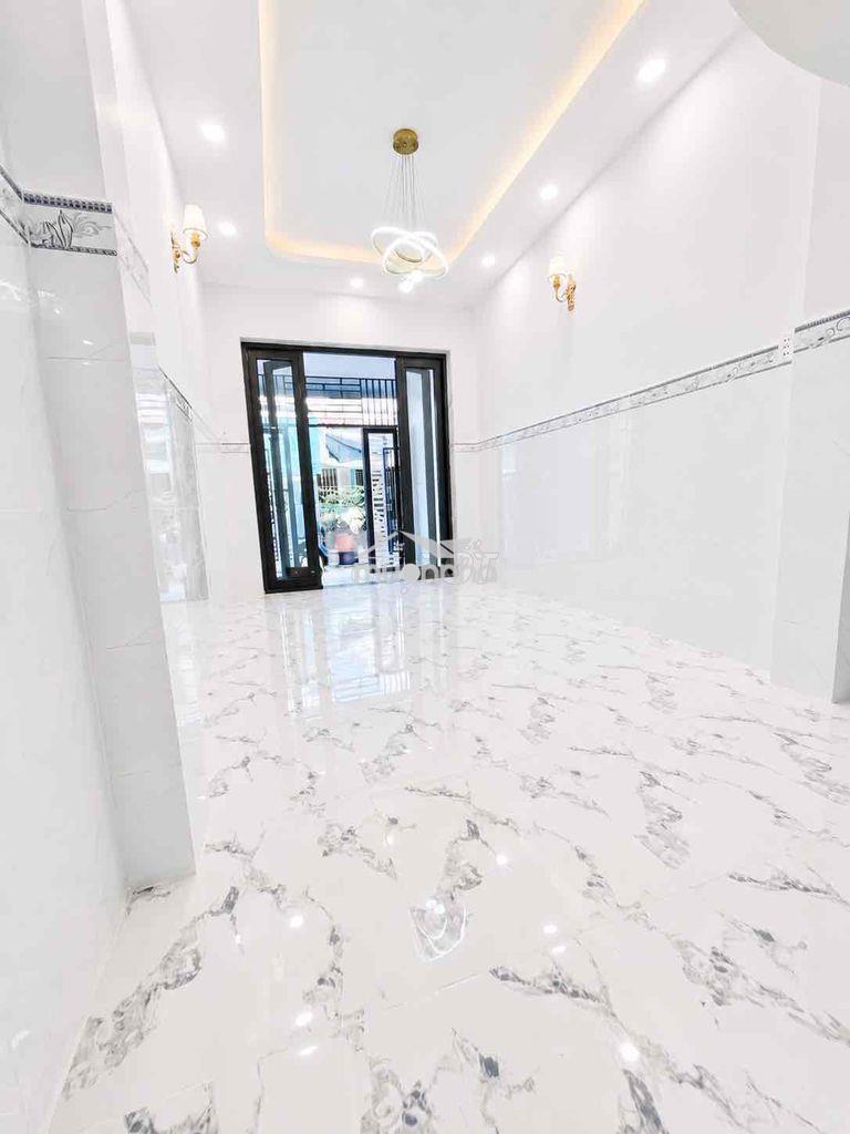 Nhà đẹp 40m2 nhỉnh 3 tỷ 3pn shr không qh, cầu chà và q8 - 3