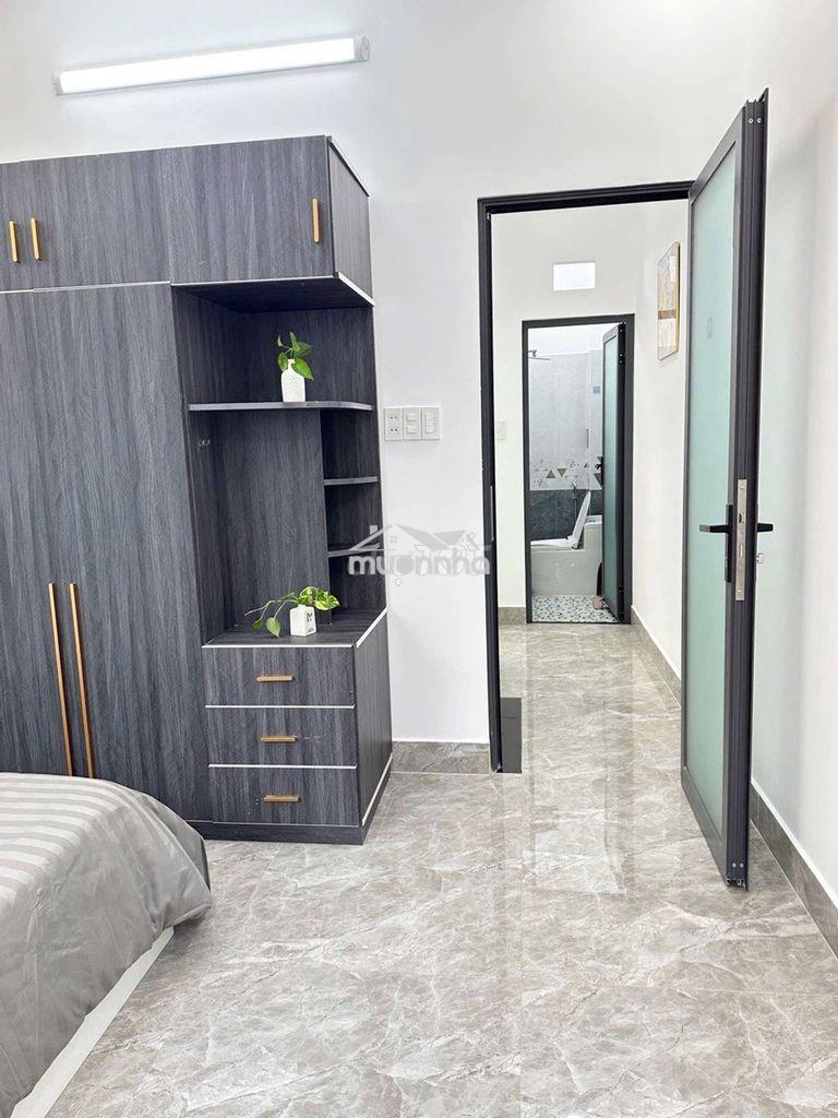Nhỉnh 4 tỷ thương lượng - lê văn qưới- 4m x 10m - sổ vuông vứt  - 4