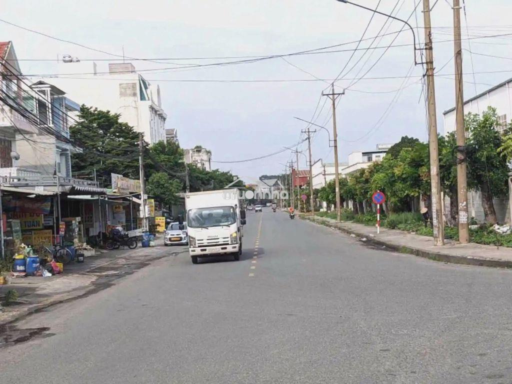 Bán đất dĩ an - mặt tiền kinh doanh - 5x20m - khu dân cư sóng thần - 4