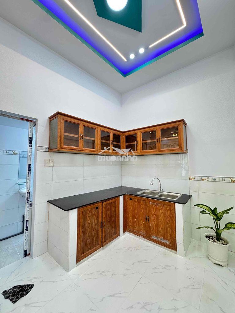 Nhà chính chủ 40m, 2pn, gần chợ mỹ hạnh nam, giá 780tr đường thông ôto - 4