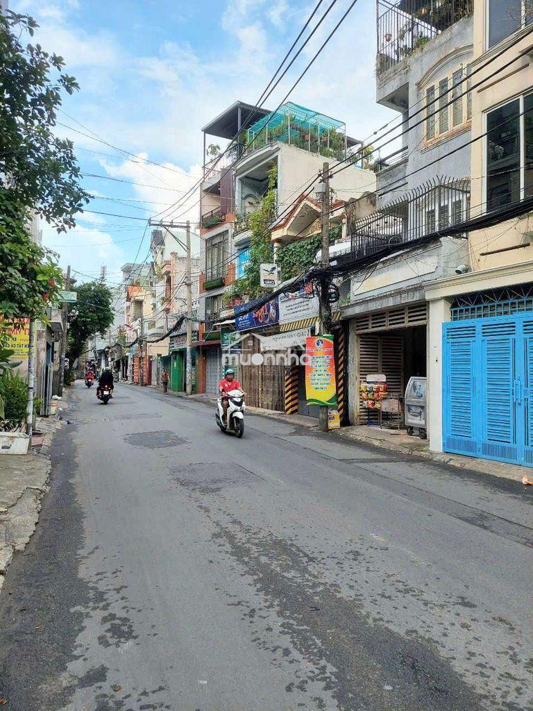 Phòng thoáng mát gác cao, tách bếp, ngay chợ tân hương gần đh huit vhu - 4