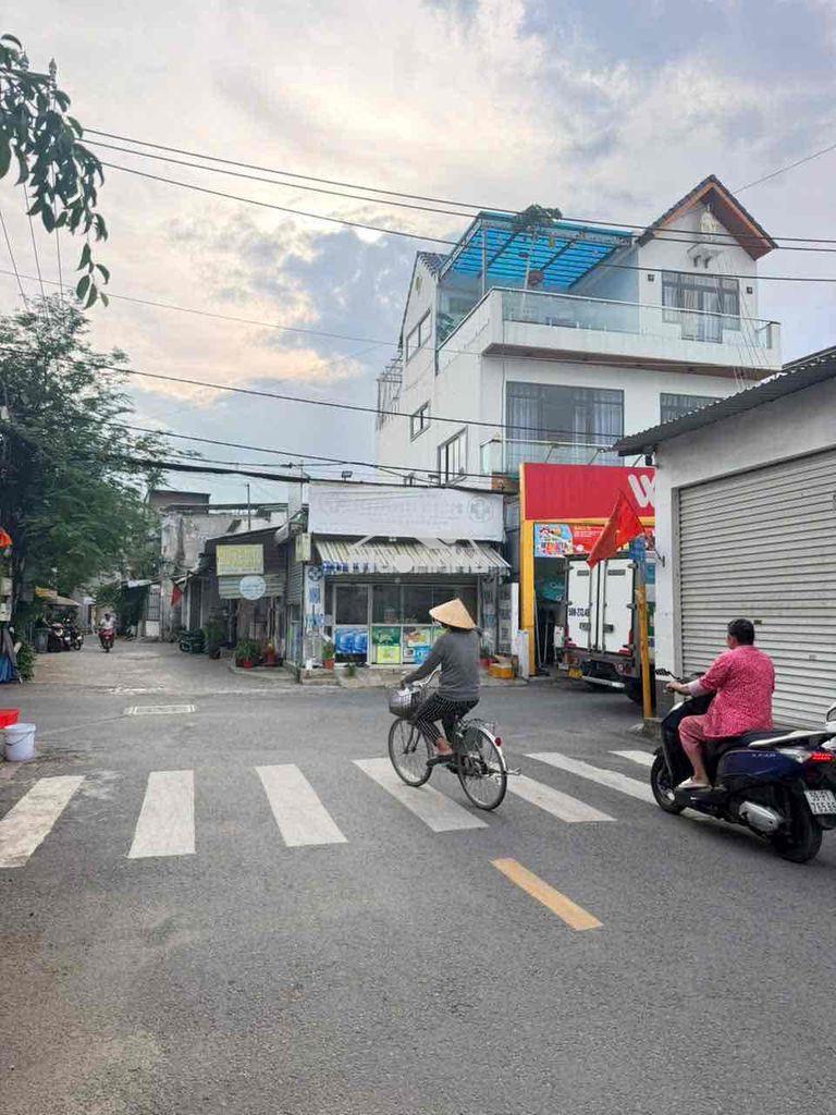Nhà 2 tầng shr đường 6m gần gò vấp, chỉ 4,3 tỷ vào ở ngay