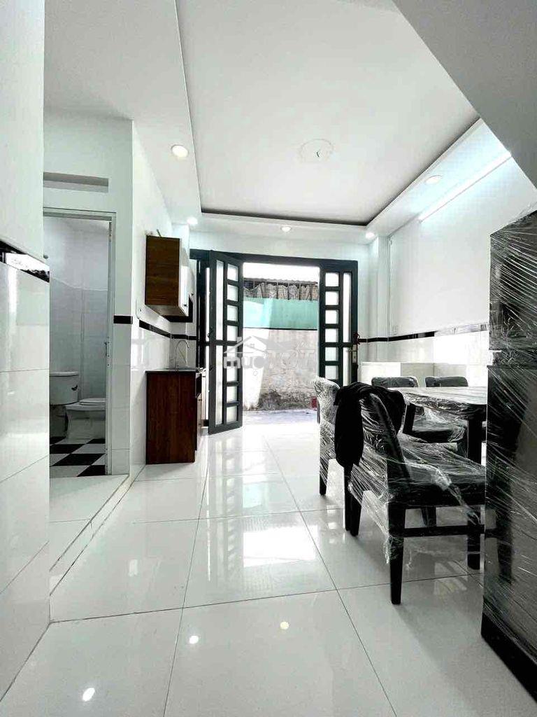 Nhà cho thuê ở nguyễn trãi q5, cách mặt tiền chỉ 1 căn