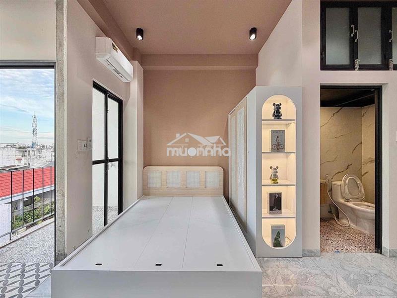Studio trông sẵn ở liền 100% như hình full nt ngay aeon mall tân phú