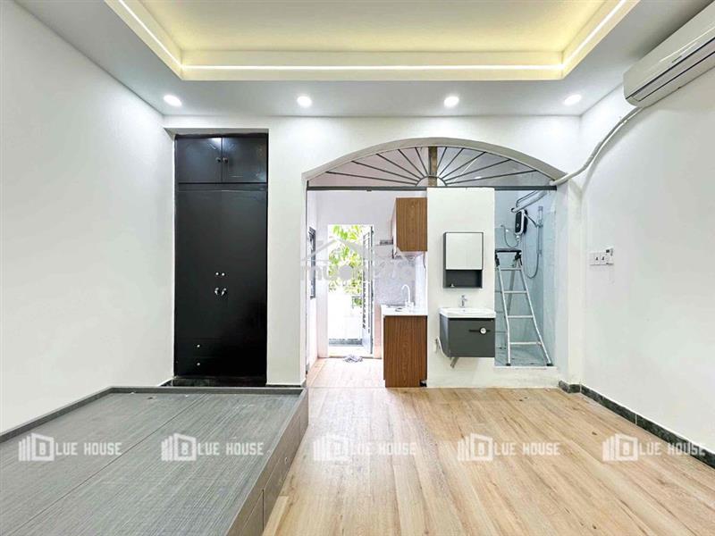 Căn hộ mới xây rộng rãi ban công full nội thất ngay big c trường chinh