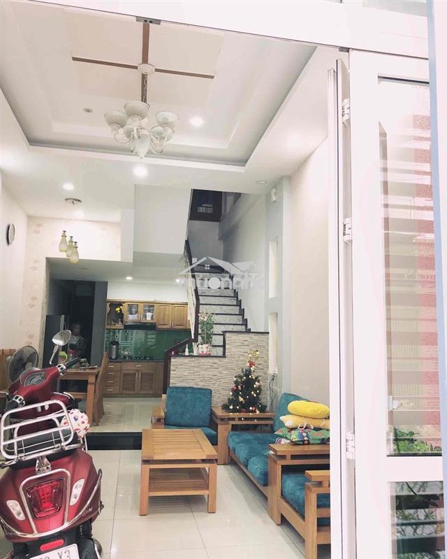Cho thuê nhà nguyên căn đối diện vạn phúc