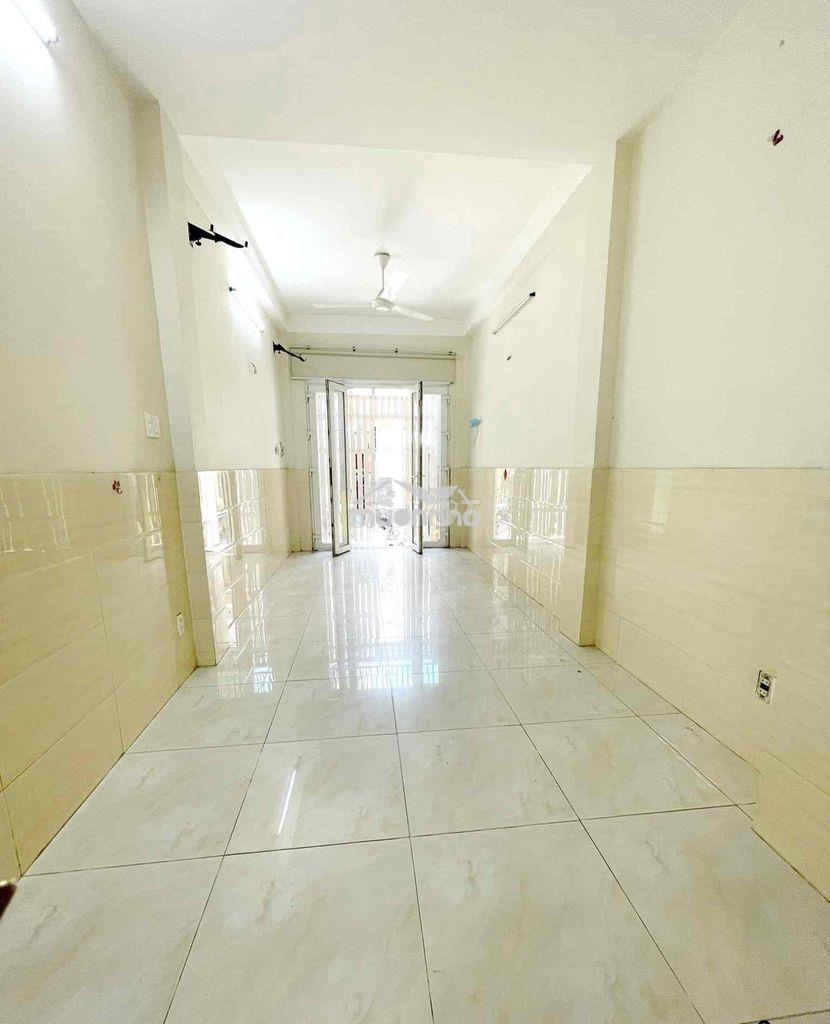 Nhà mới hxh nguyễn trọng tuyển - 4pn - 3wc - 2