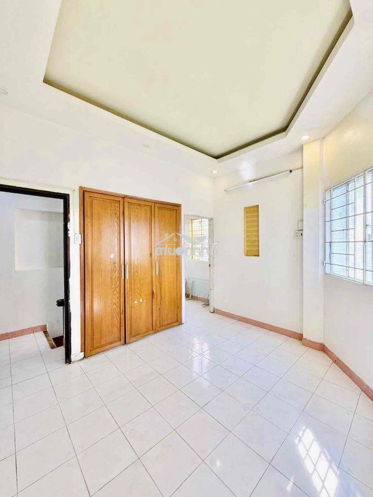 Giảm 550tr_ phan đình phùng_ 2 tầng_ dt: 42m2_ góc 2 mặt thoáng_ shr - 4