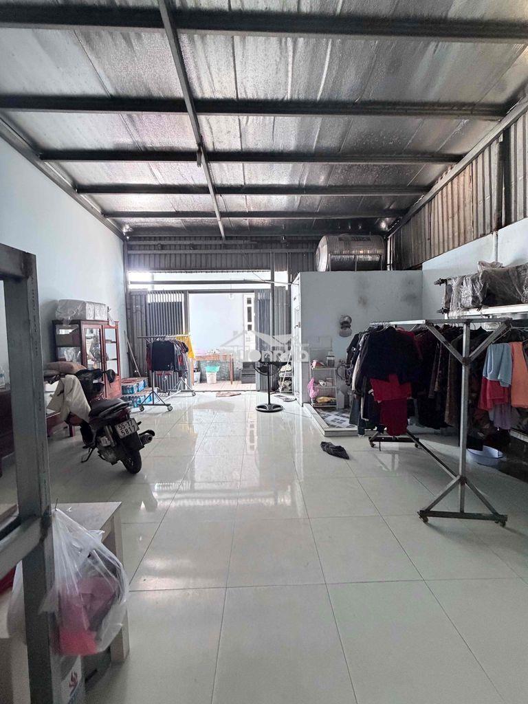 Cho thuê nhà mặt tiền dương công khi 6x25 - trống suốt - điện 3pha - 4