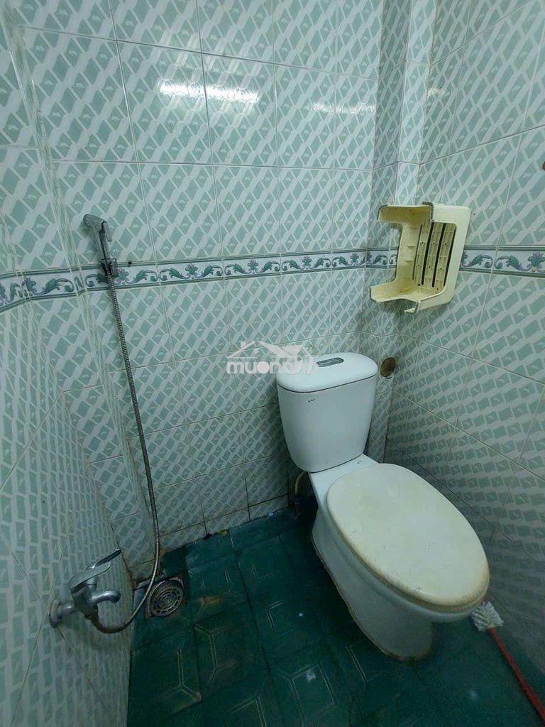 Cho thuê nhà đường phạm thế hiển p5.q8 dt.3m×4m5 } 1lầu 1phòng 1toilet - 4