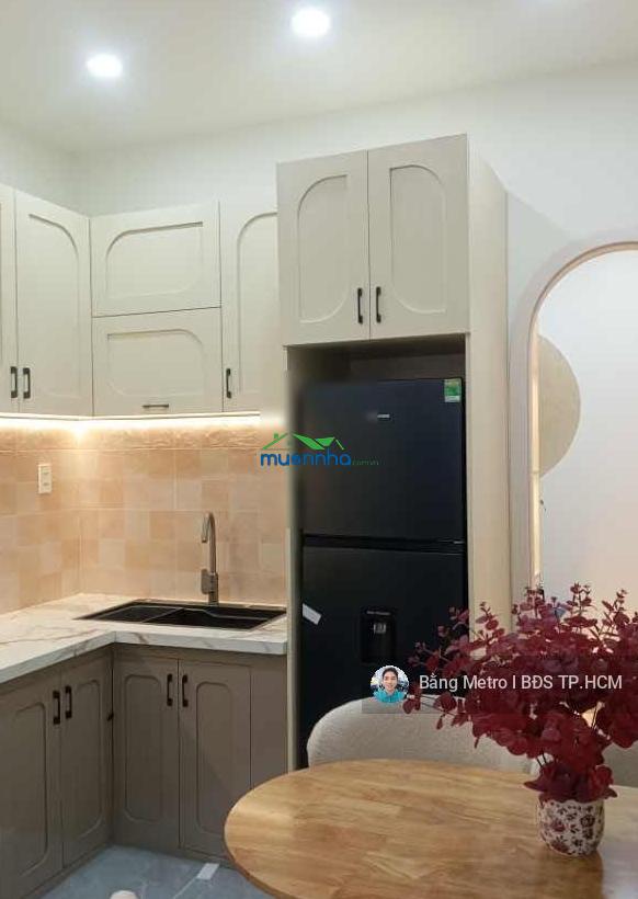 Siêu phẩm..! emart gv giá chỉ 3.97 tỷ, hẻm xe tải thông 5m, 3pn, full nội thất xịn, vào ở ngay