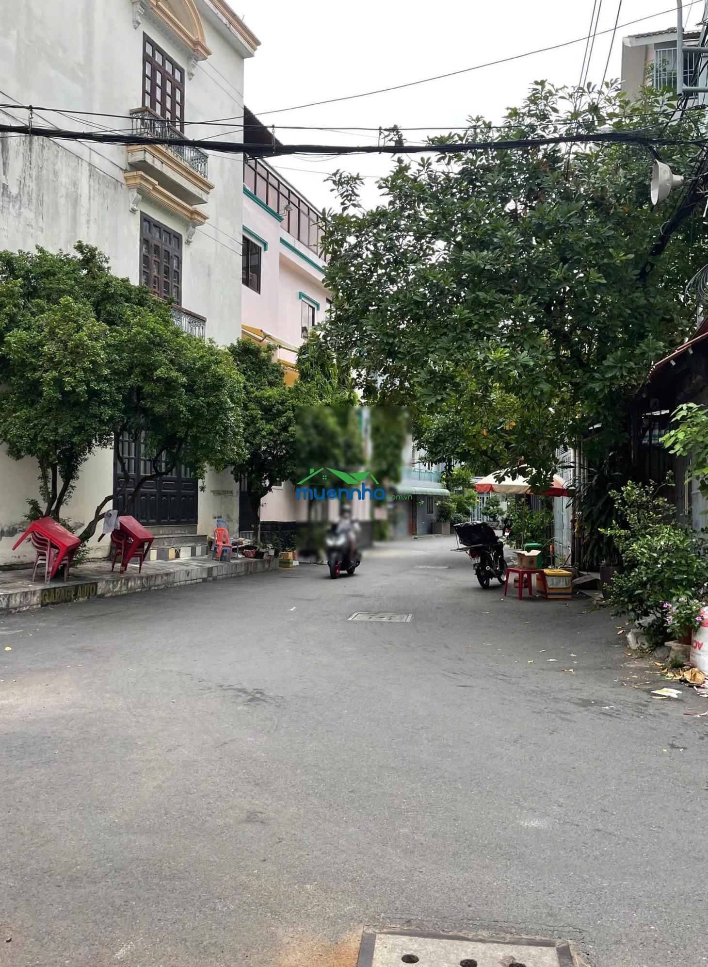 Nhà đẹp đặng thùy trâm đối diện đại học văn lang đường 8m có vỉa hè chỉ 9 tỷ - 3