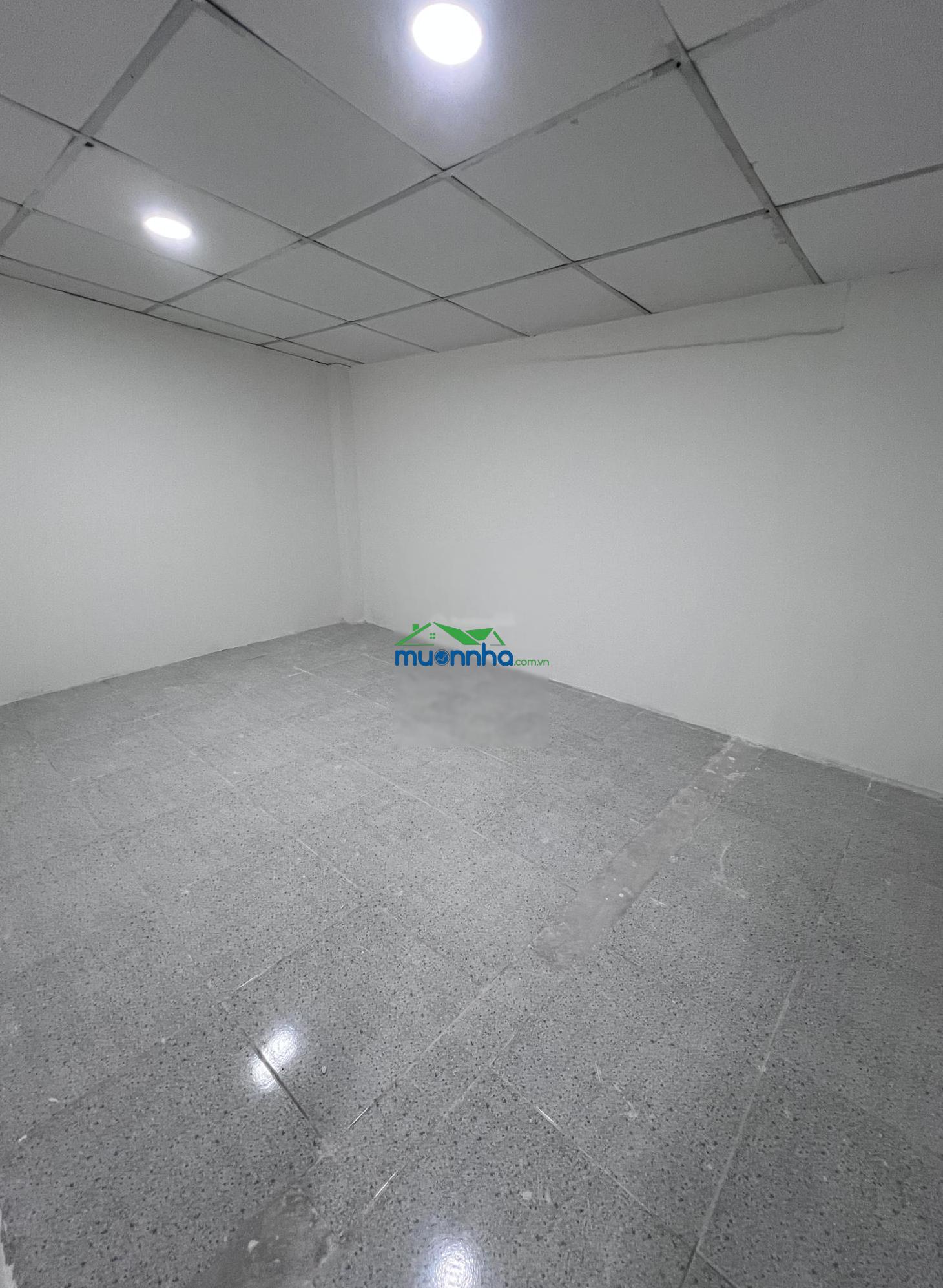Chỉ 980triệu sở hữu nhà 2 tầng, 3pn, sát hxh, gần làng đại học, lê văn lương, nhà bè - 2