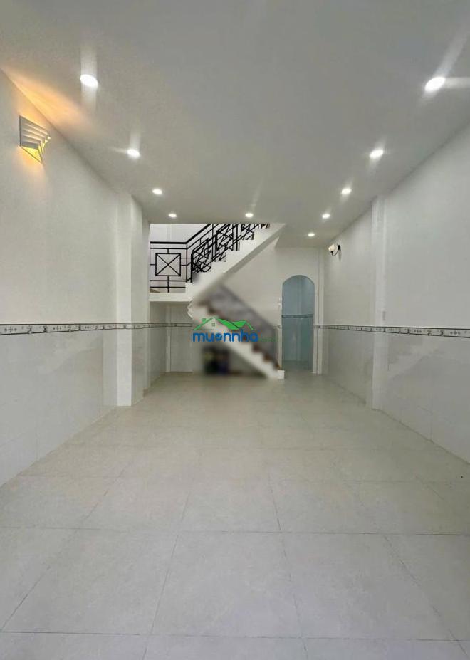 Bán nhà p15 tân bình hxh, ra mt 10m, chỉ 5.69t, còn tl.