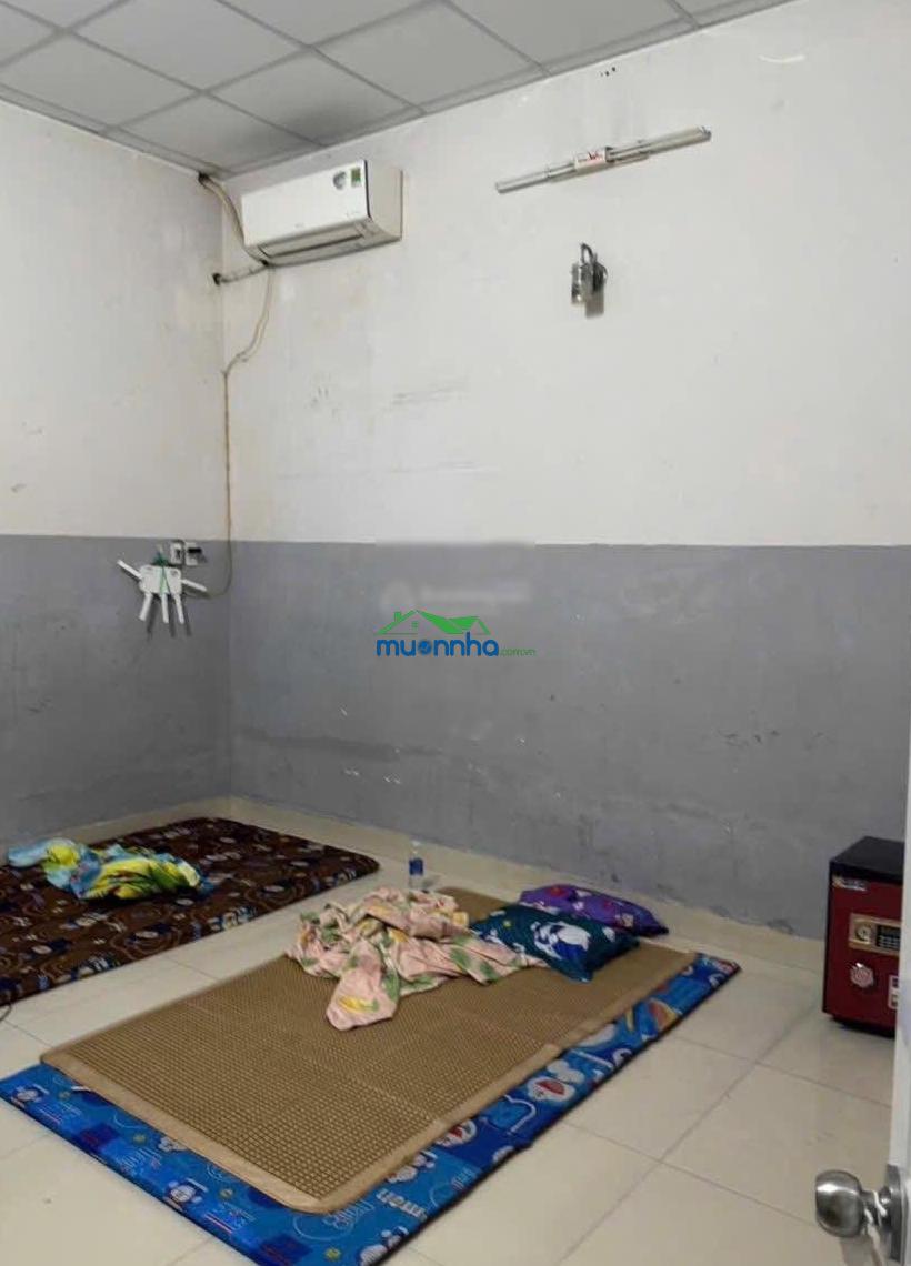 Bán gấp nhà 1 trệt 10x28. giá 1,2 tỷ. đang cho thuê 30tr/tháng. gần khu công nghiệp, chợ bờ ngựa