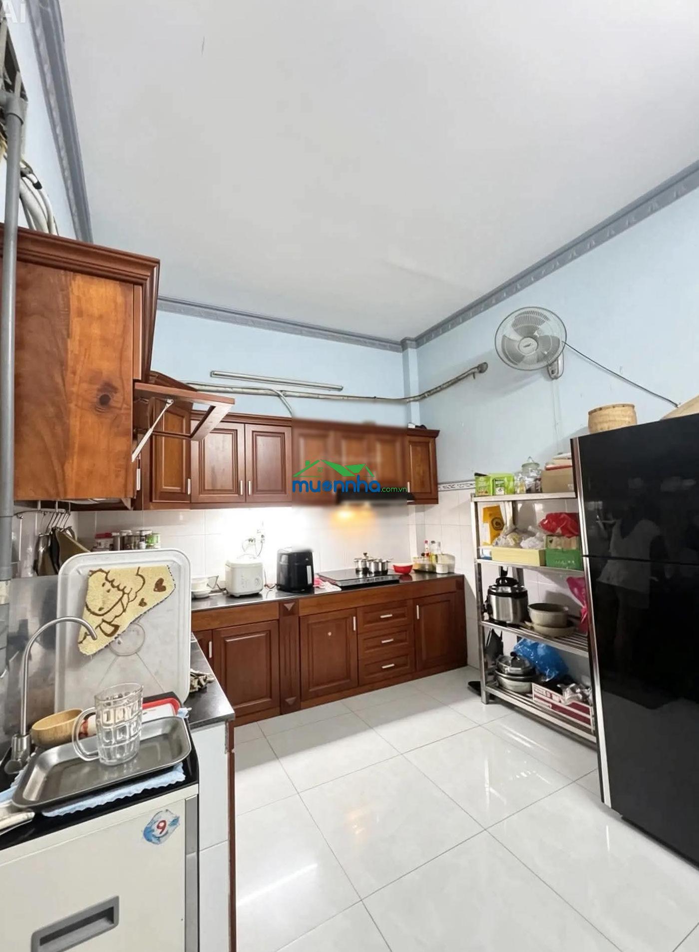 Nhà đẹp, hẻm ô tô chỉ nhỉnh 4 tỷ ngay chợ thiếc q.12 - 48m² vuông (4*15) - 4