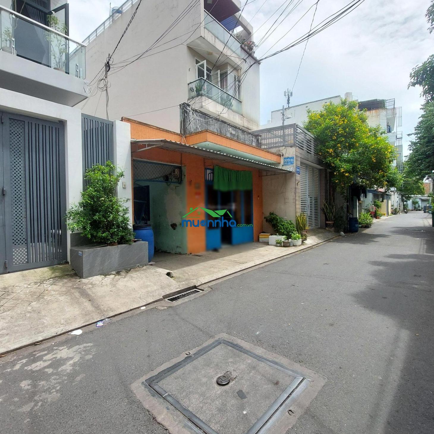 Nhà 6,1x20m, đường nhựa ôtô thông gần coopmark phan văn hớn trường chinh cầu tham lương, ga metro