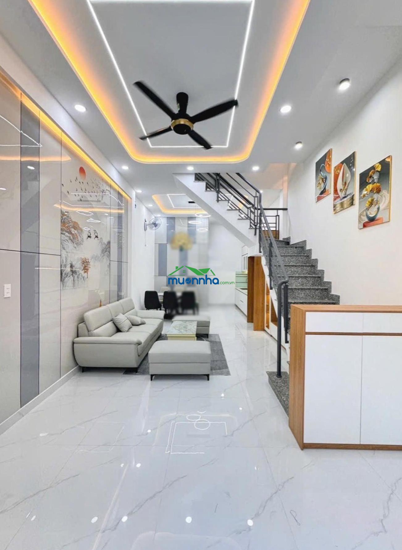 Nhà 2 tầng - 4x10m - nhỉnh 4 tỷ - sát ngã tư bốn xã - hxh - bình hưng hoà - 3