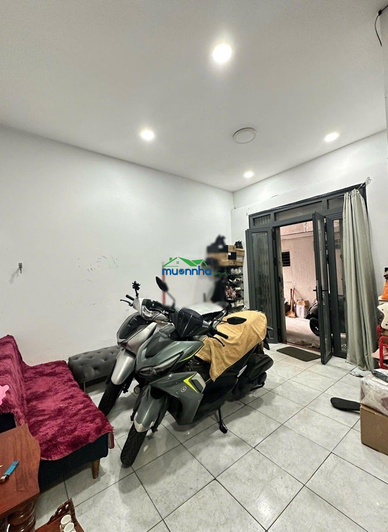 Ngay bệnh viện an sinh khu thời trang lê văn sỹ cc bán nhà cũ 60m2_2t_6,8 tỉ tl đang cho thuê