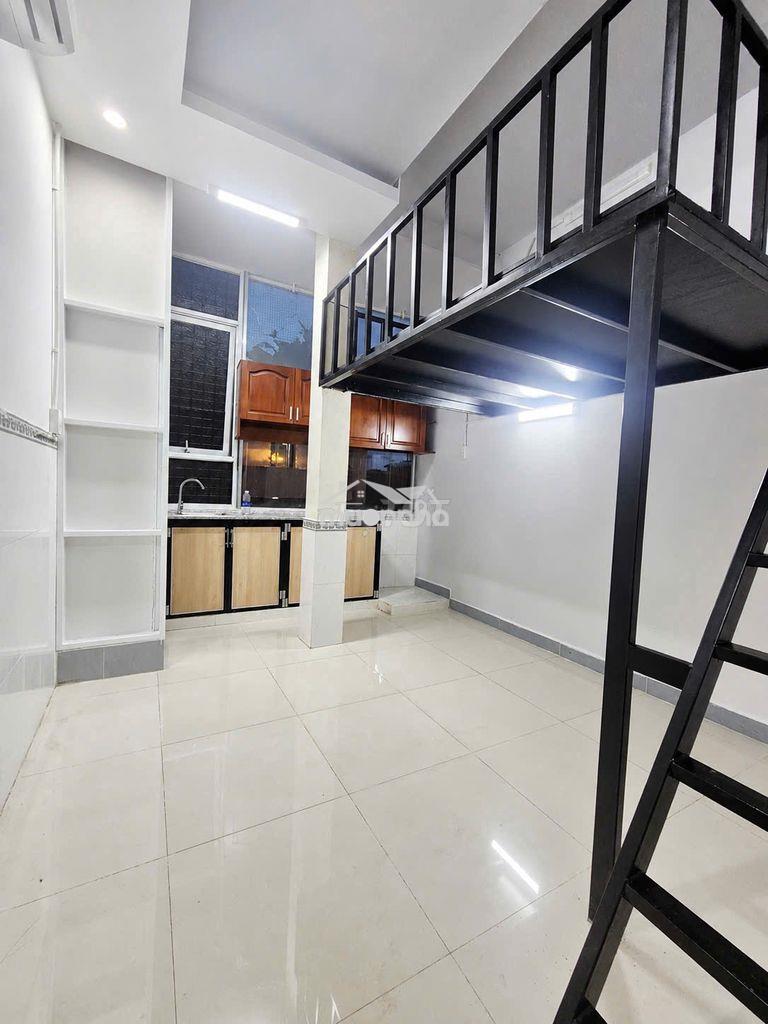 Chính chủ y hình phòng mới sạch sẽ, full nội thất, thoáng sáng, 3.7tr