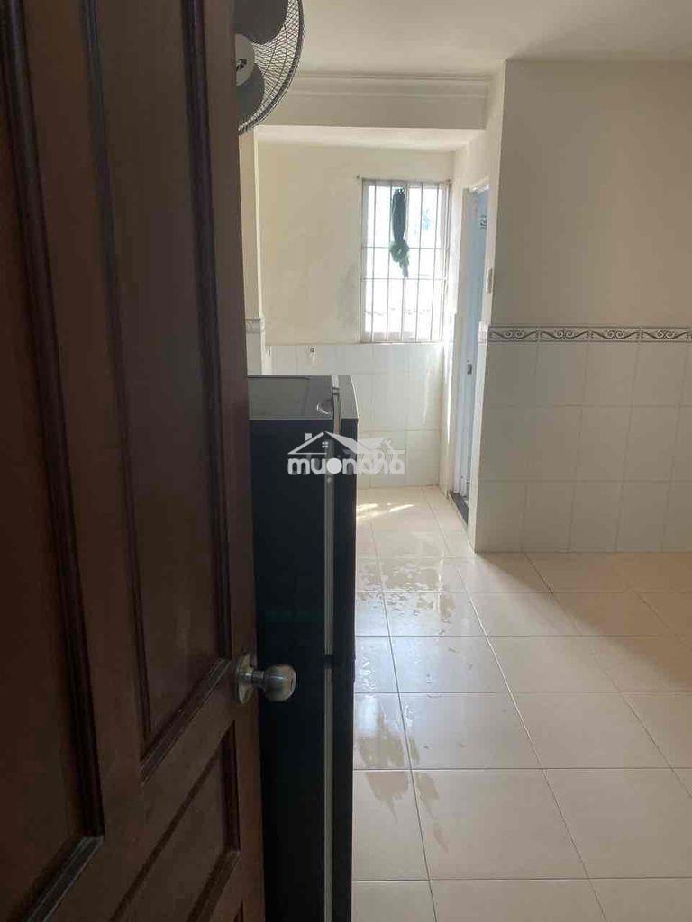 Quận 10 - đối diện svđ phú thọ